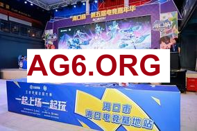 乌兹秒躲石头人R：闪不出来，弹幕绝对狂喷！可惜主播闪出来了！